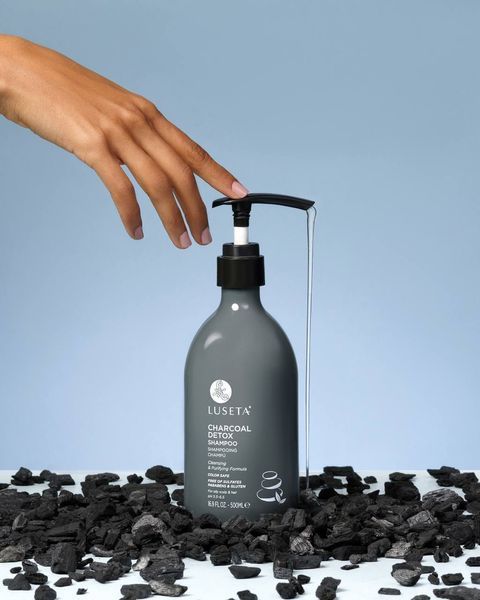 Шампунь для жирного волосся Luseta Beauty Charcoal Detox 01036 фото