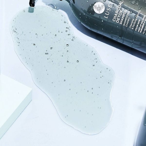 Шампунь для жирного волосся Luseta Beauty Charcoal Detox 01036 фото