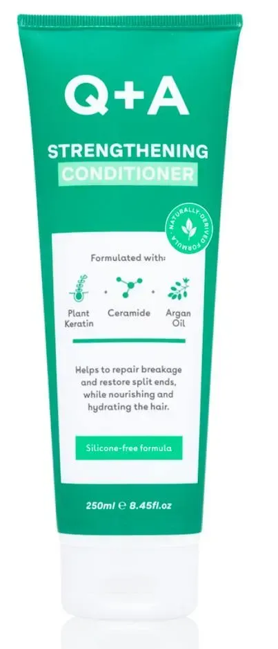Шампунь для укріплення і покращення росту волосся Q+A Strengthening Shampoo